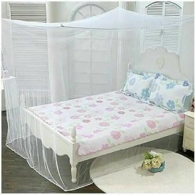 Nên ngủ trong màn khi trời tối để hạn chế muỗi chích Nên ngủ trong màn khi trời tối để hạn chế muỗi chích